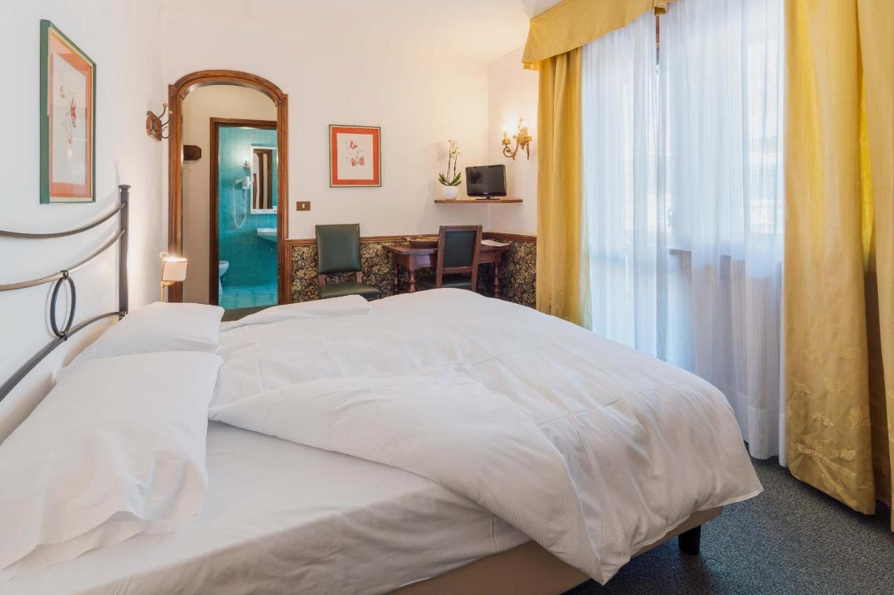 Capannina Hotel 3*